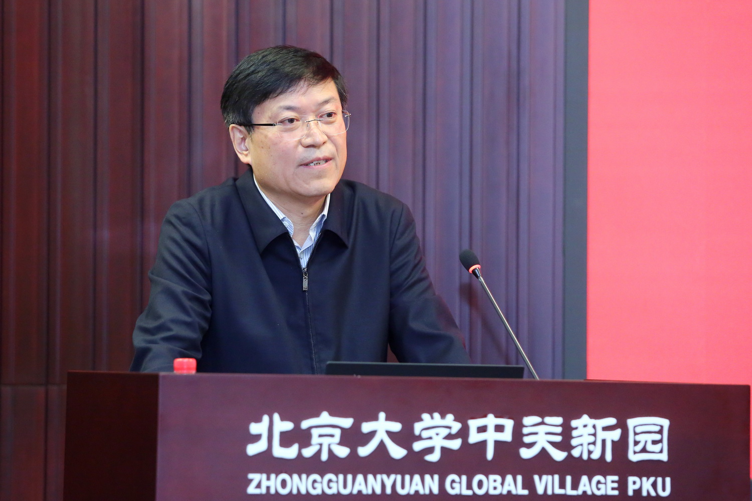 43dc4f21e7df4f6badea07f1322f137c.jpg 許強(qiáng).JPG